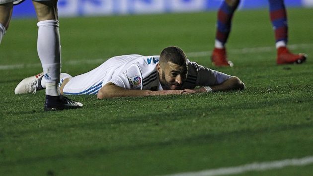 Karim Benzema z Realu Madrid během utkání s Levante. Karim Benzema z Realu Madrid během utkání s Levante.