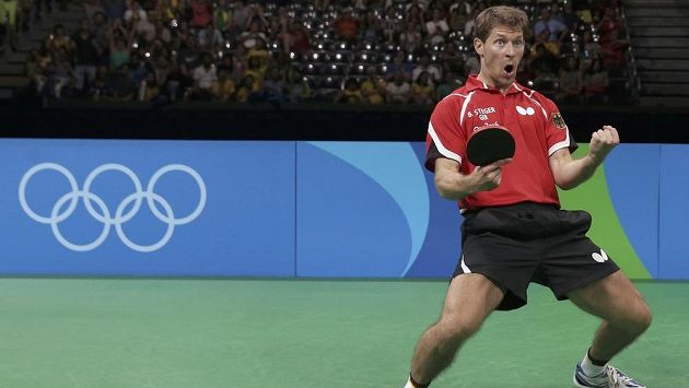 Timo Boll získal po heroickém výkonu s německým týmem bronzovou olympijskou medaili. Timo Boll získal po heroickém výkonu s německým týmem bronzovou olympijskou medaili.
