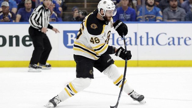 Útočník Boston Bruins David Krejčí. Útočník Boston Bruins David Krejčí.