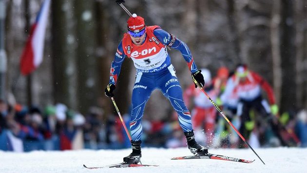 Michal Šlesingr na trati stíhacího závodu v Novém Městě na Moravě. Michal Šlesingr na trati stíhacího závodu v Novém Městě na Moravě.