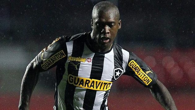 Nizozemský záložník Clarence Seedorf v dresu Botafoga. Nizozemský záložník Clarence Seedorf v dresu Botafoga.