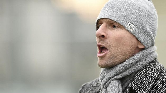 Trenér Bohemians Martin Hašek. Trenér Bohemians Martin Hašek.