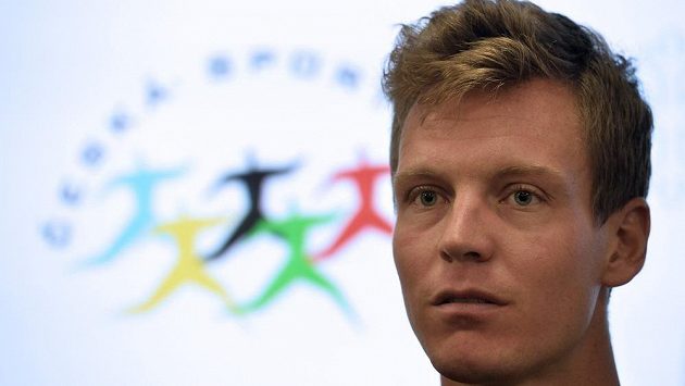 Tenista Tomáš Berdych na předvánočním setkání agentury Česká sportovní. Tenista Tomáš Berdych na předvánočním setkání agentury Česká sportovní.