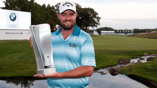 Stylem start - cíl ovládl australský golfista Marc Leishman turnaj BMW Championship. Na hřišti Conway Farms v Lake Forest zvítězil s rekordním skóre -23 a ve třiatřiceti letech získal třetí titul na PGA Tour. Stylem start - cíl ovládl australský golfista Marc Leishman turnaj BMW Championship. Na hřišti Conway Farms v Lake Forest zvítězil s rekordním skóre -23 a ve třiatřiceti letech získal třetí titul na PGA Tour.