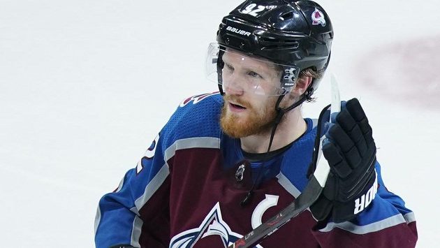 Útočník Gabriel Landeskog z Colorada posílí hokejisty Švédska na mistrovství světa na Slovensku. Útočník Gabriel Landeskog z Colorada posílí hokejisty Švédska na mistrovství světa na Slovensku.