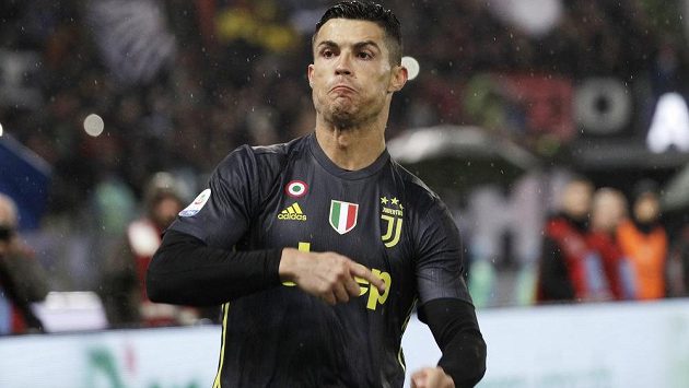 V hlavní roli Cristiano Ronaldo. Proměnil penaltu a Juventus vyhrál v Římě nad Laziem. V hlavní roli Cristiano Ronaldo. Proměnil penaltu a Juventus vyhrál v Římě nad Laziem.
