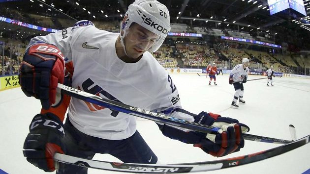Chris Kreider z USA v akci. Chris Kreider z USA v akci.