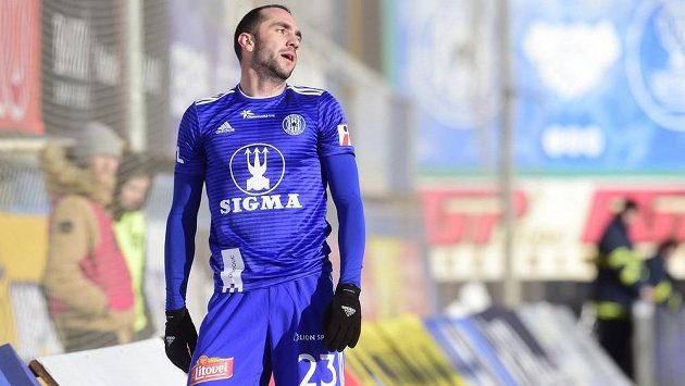 Tomáš Zahradníček z Olomouce po nevyužité šanci v duelu s Příbramí. Tomáš Zahradníček z Olomouce po nevyužité šanci v duelu s Příbramí.