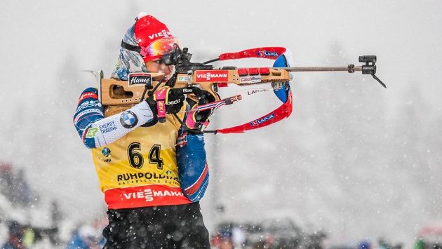 Gabriela Koukalová při střelbě v německém Ruhpoldingu. Gabriela Koukalová při střelbě v německém Ruhpoldingu.