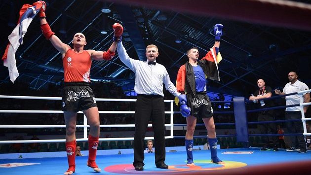 Po zklamání ze semifinálové porážky s domácím Lukaszem Radoszem si český thajský boxer Jakub Klauda spravil na Světových hrách ve Vratislavi chuť v boji o bronz ve váze do 91 kg proti Němci Jakobu Stybenovi. Po prohře s Polákem cítil Čech křivdu, ale po zisku bronzu si užíval životní úspěch. Po zklamání ze semifinálové porážky s domácím Lukaszem Radoszem si český thajský boxer Jakub Klauda spravil na Světových hrách ve Vratislavi chuť v boji o bronz ve váze do 91 kg proti Němci Jakobu Stybenovi. Po prohře s Polákem cítil Čech křivdu, ale po zisku bronzu si užíval životní úspěch.