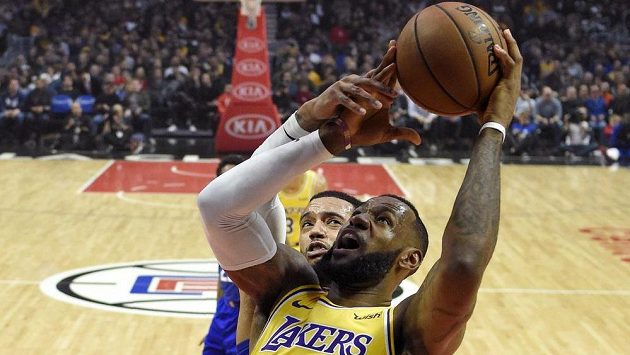 Los Angeles Lakers se opět mohou v NBA spolehnout na LeBrona Jamese. Los Angeles Lakers se opět mohou v NBA spolehnout na LeBrona Jamese.