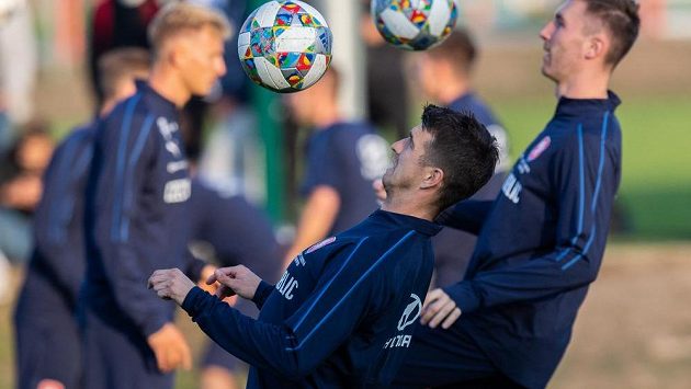 Ondřej Kúdela během tréninku reprezentace v Praze před zápasy Ligy národů se Slovenskem a Ukrajinou. Ondřej Kúdela během tréninku reprezentace v Praze před zápasy Ligy národů se Slovenskem a Ukrajinou.