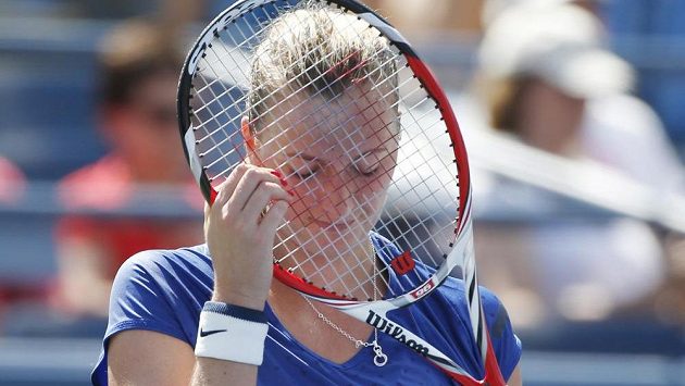 Petra Kvitová se s US Open rozloučila nečekaně už ve 3. kole po prohře se srbskou kvalifikantkou Kruničovou. Petra Kvitová se s US Open rozloučila nečekaně už ve 3. kole po prohře se srbskou kvalifikantkou Kruničovou.