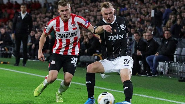 Fotbalista Michal Sadílek (vlevo) se ve 12. kole nizozemské ligy dočkal druhé branky v Eredivisie v kariéře (ilustrační foto). Fotbalista Michal Sadílek (vlevo) se ve 12. kole nizozemské ligy dočkal druhé branky v Eredivisie v kariéře (ilustrační foto).