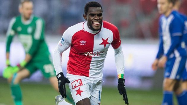 Michael Ngadeu Ngadjui ze Slavie oslavuje gól na 1:0 proti Mladé Boleslavi. Michael Ngadeu Ngadjui ze Slavie oslavuje gól na 1:0 proti Mladé Boleslavi.