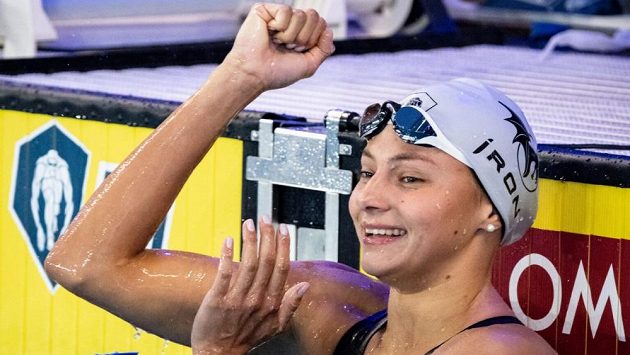 Barbora Seemanová na závodech v Neapoli. Barbora Seemanová na závodech v Neapoli.