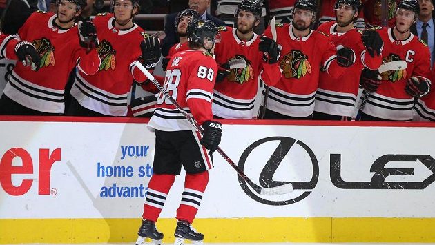 Hlavní hvězdou týdne v NHL byl vyhlášen útočník Chicaga Patrick Kane. Hlavní hvězdou týdne v NHL byl vyhlášen útočník Chicaga Patrick Kane.