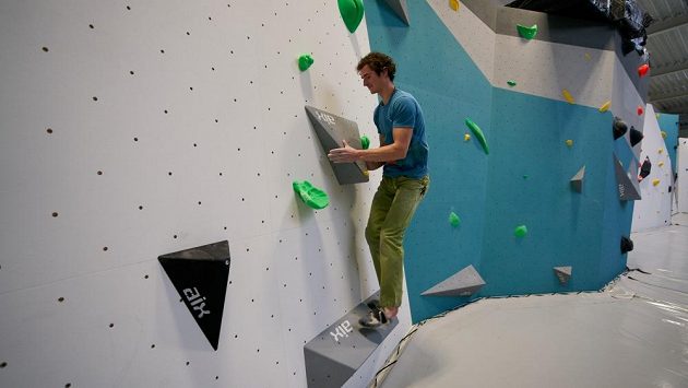 Adam Ondra se bohužel Světového poháru nemohl ze zdravotních důvodů zúčastnit. Adam Ondra se bohužel Světového poháru nemohl ze zdravotních důvodů zúčastnit.