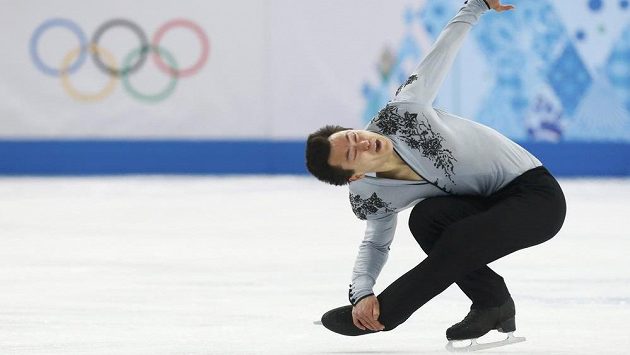 Kanadský krasobruslař Patrick Chan během volné jízdy na olympiádě v Soči. Kanadský krasobruslař Patrick Chan během volné jízdy na olympiádě v Soči.