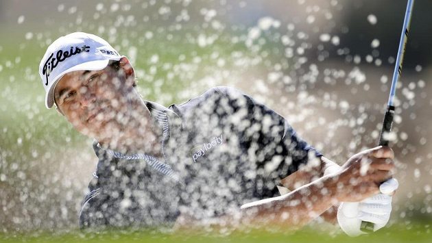 Brooks Koepka na turnaji Phoenix Open ve Scottsdale. Brooks Koepka na turnaji Phoenix Open ve Scottsdale.