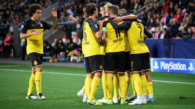 Fotbalisté Dortmundu, ilustrační foto. Fotbalisté Dortmundu, ilustrační foto.