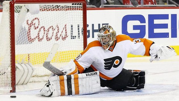 Brankář Michal Neuvirth bude Philadelphii kvůli zranění týden až deset dnů chybět. Brankář Michal Neuvirth bude Philadelphii kvůli zranění týden až deset dnů chybět.