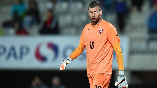 Brankář české jednadvacítky Lukáš Zima v zápase proti Belgii. Brankář české jednadvacítky Lukáš Zima v zápase proti Belgii.
