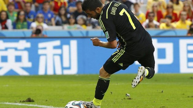 David Villa potvrdil roli střelce - proti Austrálii skóroval patičkou. David Villa potvrdil roli střelce - proti Austrálii skóroval patičkou.