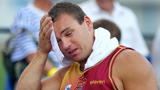 Letošní výkony kladiváře Lukáše Melicha příliš netěší. Letošní výkony kladiváře Lukáše Melicha příliš netěší.