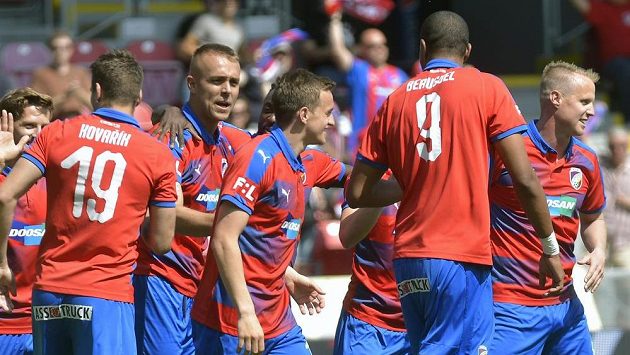 Fotbalisté Plzně už znají prvního soupeře na cestě do Ligy mistrů. Fotbalisté Plzně už znají prvního soupeře na cestě do Ligy mistrů.