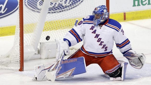 Henrik Lundqvist, brankář New Yorku Rangers. Henrik Lundqvist, brankář New Yorku Rangers.