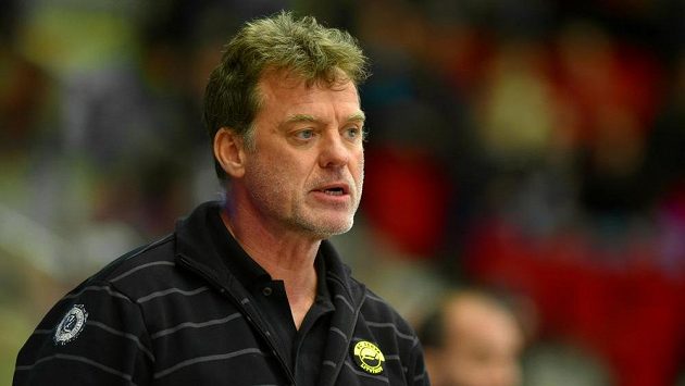 Radim Rulík povede hokejisty Litvínova i v příští sezóně. Radim Rulík povede hokejisty Litvínova i v příští sezóně.