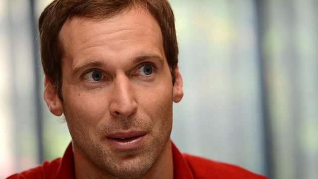 Brankář Petr Čech na srazu české fotbalové reprezentace před dvojutkáním kvalifikace MS s Arménií a Itálií. Brankář Petr Čech na srazu české fotbalové reprezentace před dvojutkáním kvalifikace MS s Arménií a Itálií.