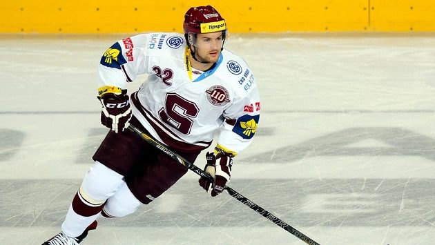 Zdeněk Bahenský odchází hostovat do Karlových Varů. Zdeněk Bahenský odchází hostovat do Karlových Varů.