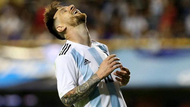 Lionel Messi se fanouškům v Jeruzalémě nepředstavil. Lionel Messi se fanouškům v Jeruzalémě nepředstavil.