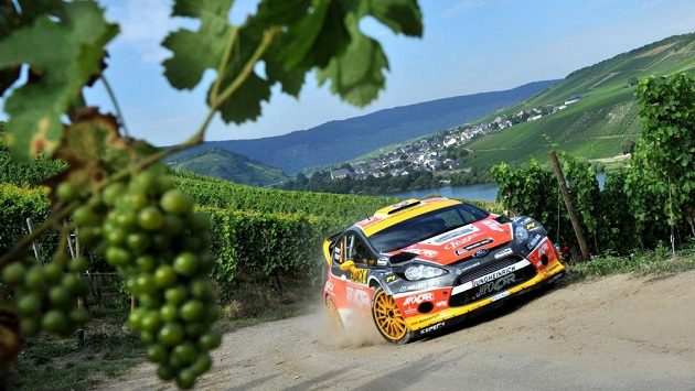 Martin Prokop s Fordem Fiesta WRC na trati Německé rallye 2013. Martin Prokop s Fordem Fiesta WRC na trati Německé rallye 2013.