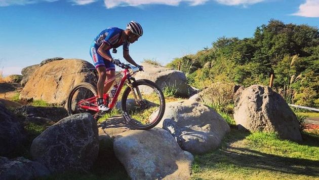 Ondřej Cink při testu olympijské tratě v Tokiu. Ondřej Cink při testu olympijské tratě v Tokiu.