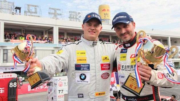 Budou Adam Lacko (vlevo) a David Vršecký v Číně znovu rýžovat poháry...? Budou Adam Lacko (vlevo) a David Vršecký v Číně znovu rýžovat poháry...?