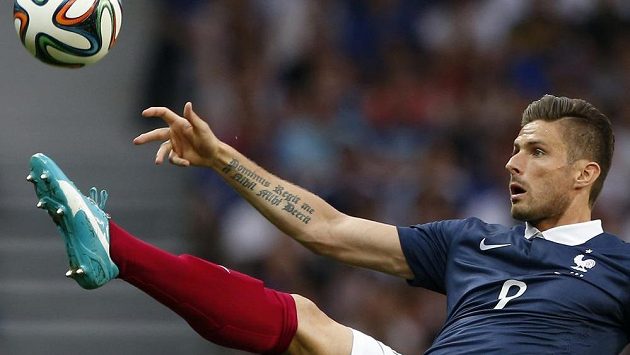 Útočník Olivier Giroud z Arsenalu přispěl k vysokému vítězství Francie nad Jamajskou jednou trefou. Útočník Olivier Giroud z Arsenalu přispěl k vysokému vítězství Francie nad Jamajskou jednou trefou.