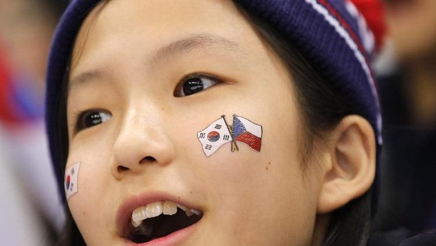 Fanynka na hokejovém utkání Česko - Korea. Fanynka na hokejovém utkání Česko - Korea.