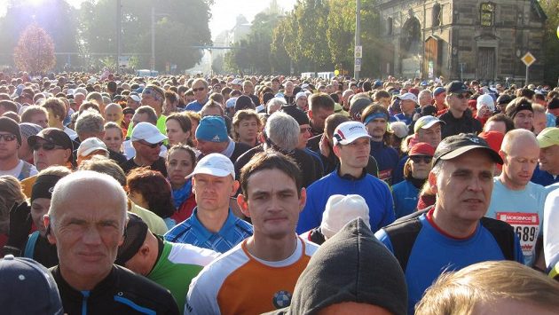 Za chvíli to začne! Za chvíli to začne!