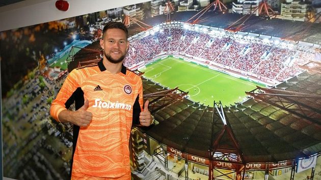 Tomáš Vaclík už patří Olympiakosu. Tomáš Vaclík už patří Olympiakosu.