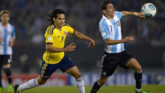 Zatímco Radamel Falcao (vlevo) do Realu Madrid nejspíš nepřijde, Ángel di María by měl v královském klubu pokračovat. Zatímco Radamel Falcao (vlevo) do Realu Madrid nejspíš nepřijde, Ángel di María by měl v královském klubu pokračovat.