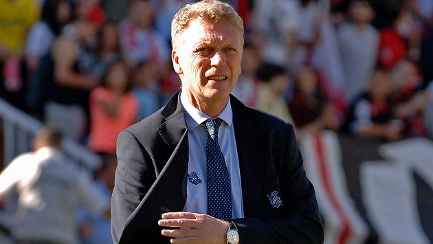 Skotský kouč David Moyes u fotbalistů San Sebastianu předčasně skončil. Skotský kouč David Moyes u fotbalistů San Sebastianu předčasně skončil.