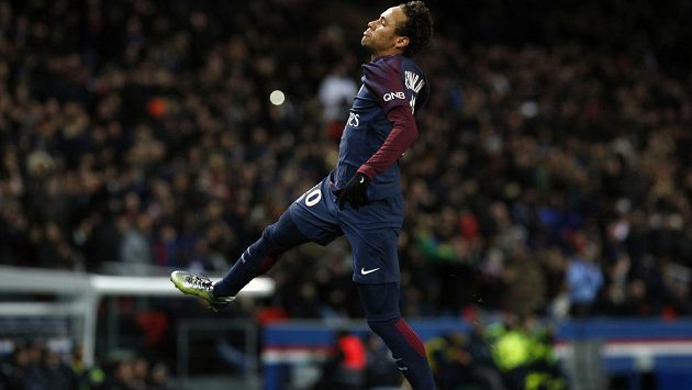 Neymarova fantazie. Ve francouzské lize nastřílel Dijonu čtyři góly. Neymarova fantazie. Ve francouzské lize nastřílel Dijonu čtyři góly.