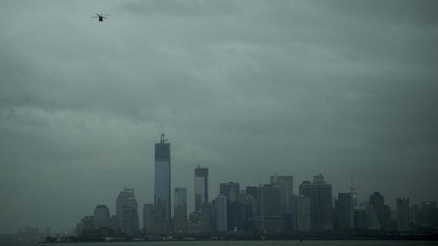 Napjatá situace v New Yorku kompliku je pořádání slavného maratónu. Napjatá situace v New Yorku kompliku je pořádání slavného maratónu.