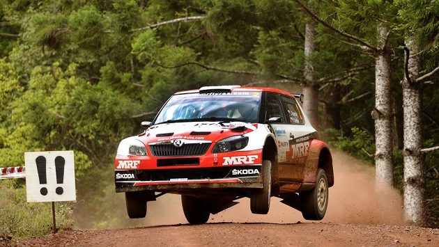 Jan Kopecký se Škodou Fabia S2000 na trati Australské rallye. Jan Kopecký se Škodou Fabia S2000 na trati Australské rallye.