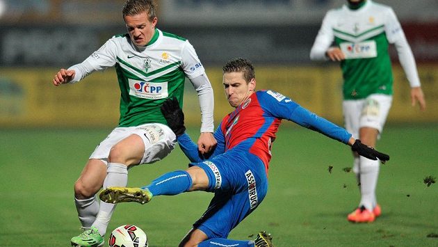 Zleva jablonecký fotbalista Jan Kopic a plzeňský Jan Kovařík. Zleva jablonecký fotbalista Jan Kopic a plzeňský Jan Kovařík.