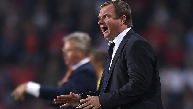 Pavel Vrba během utkání kvalifikace ME s Nizozemskem v Praze. Pavel Vrba během utkání kvalifikace ME s Nizozemskem v Praze.