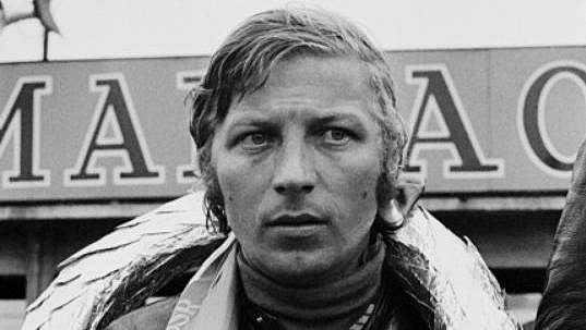 Bohumil Staša na archivním snímku z roku 1971. Bohumil Staša na archivním snímku z roku 1971.